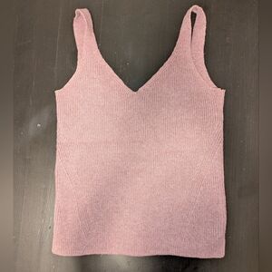 Old Navy Mauve Sweater Tank Size Small Like New Condition